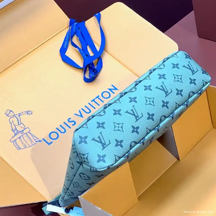 Official Brother Sam 2404YA0031 LV Bags 0819